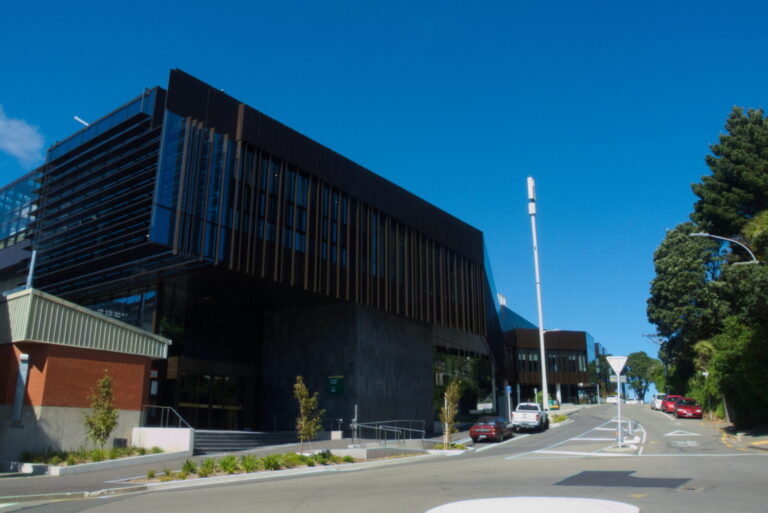 Victoria University of Wellington (VUW)