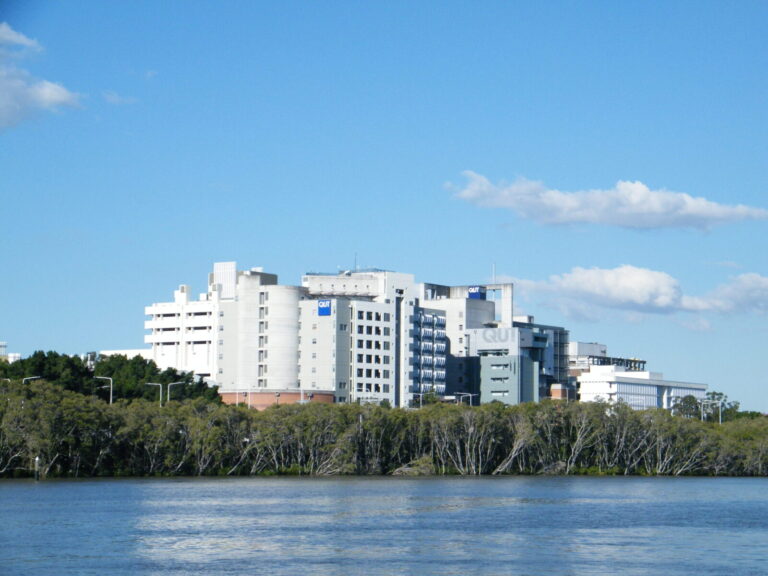 جامعة كوينزلاند للتكنولوجيا (QUT)