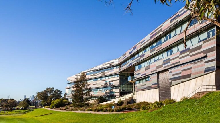 Victoria University